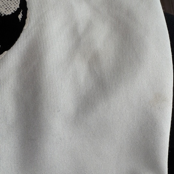 Nike boys basketball set of active tshirt & Nike Red Athletic Shorts - Picture 3 of 4